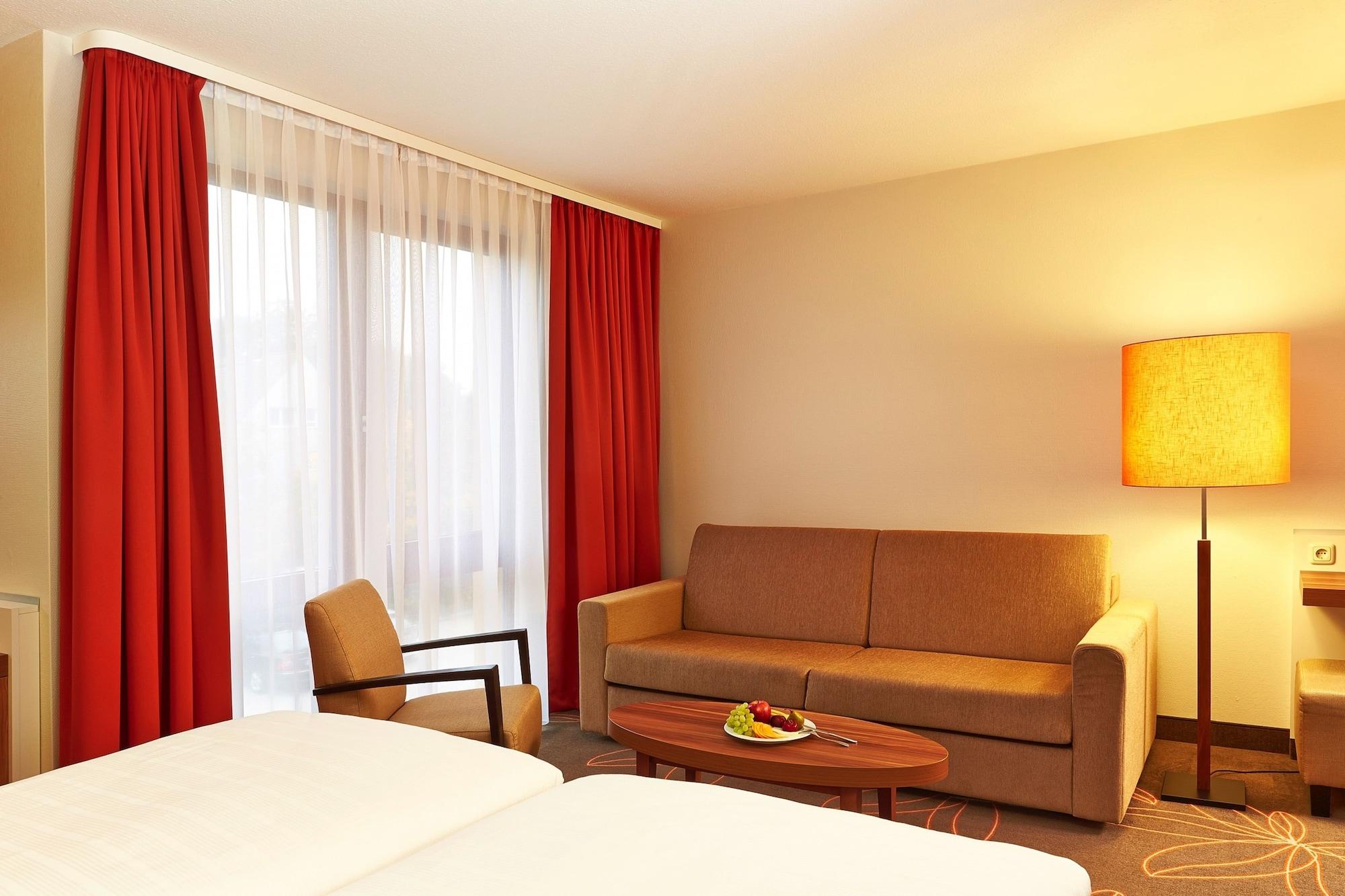 H+ Hotel